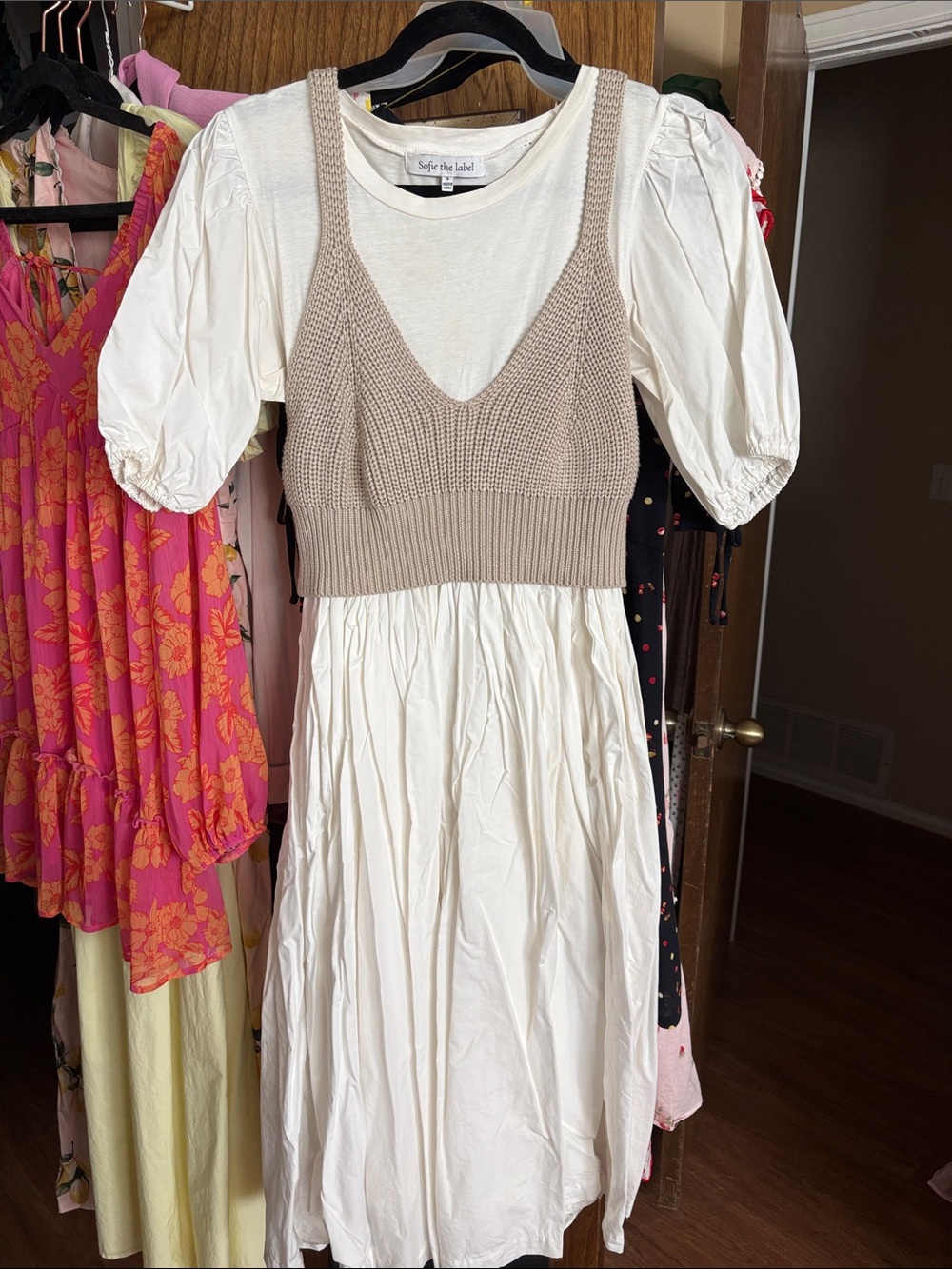 White Puff-Sleeve Midi Dress with Beige Knit Bodice - Picture 10 of 16